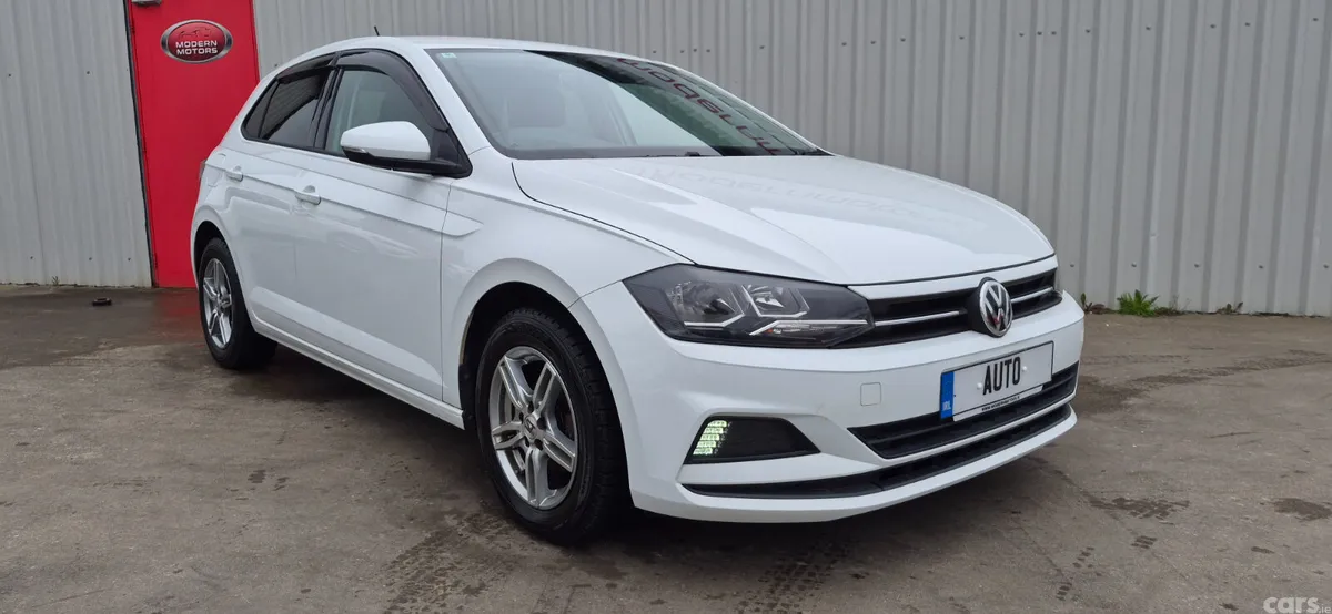 Volkswagen Polo Hatchback, Petrol, 2018, White