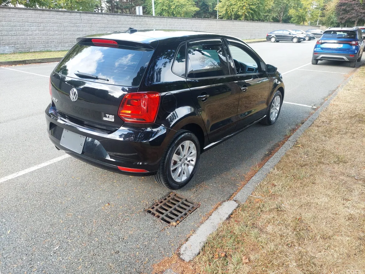 Volkswagen Polo Hatchback, Petrol, 2016, Black