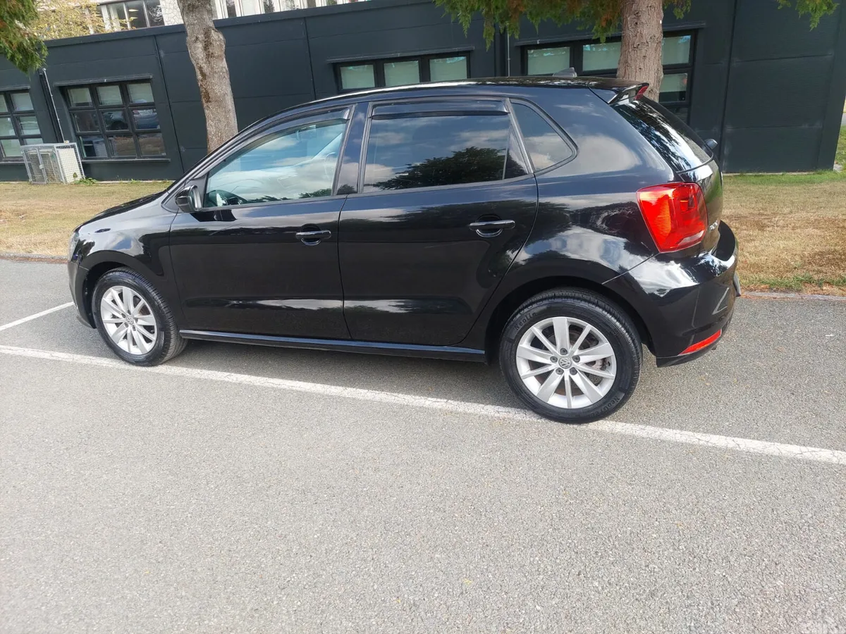 Volkswagen Polo Hatchback, Petrol, 2016, Black