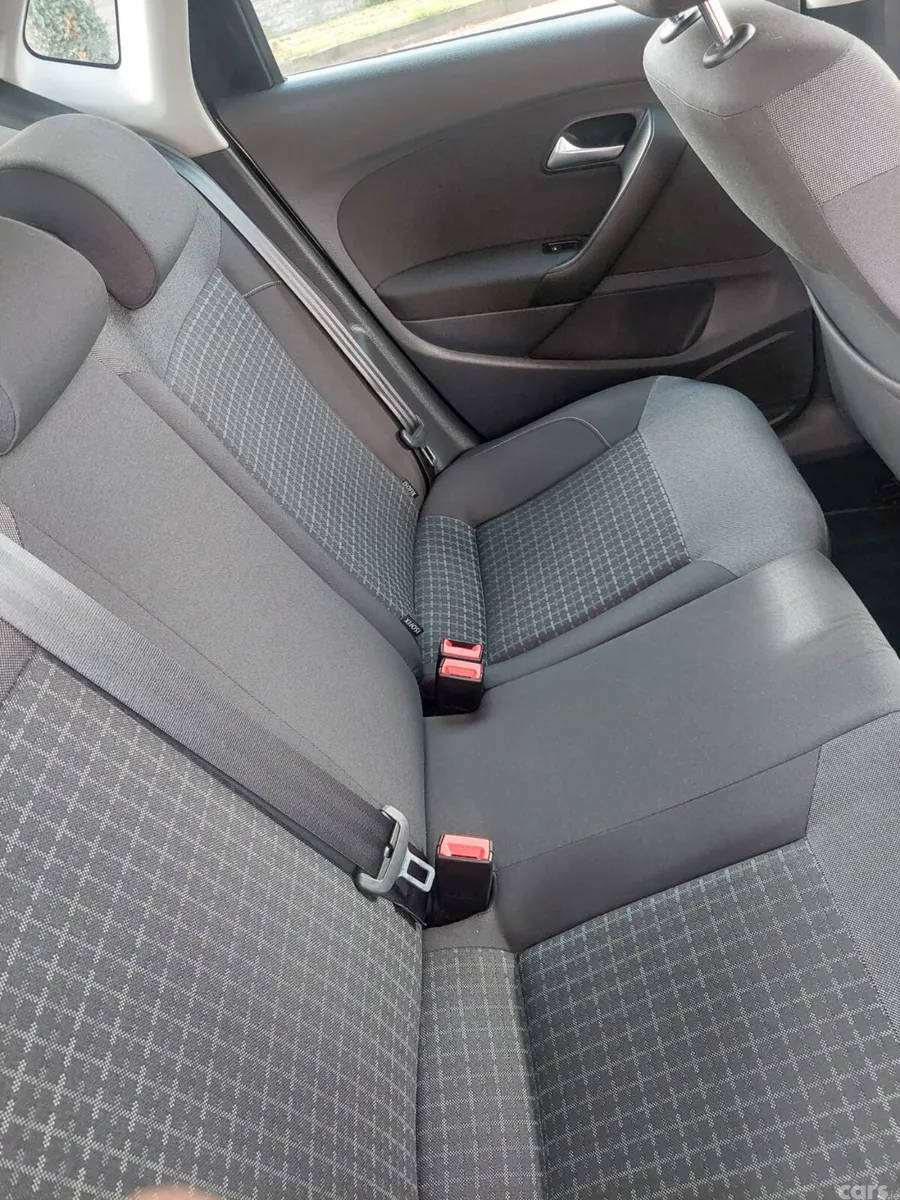 Volkswagen Polo Hatchback, Petrol, 2016, Black