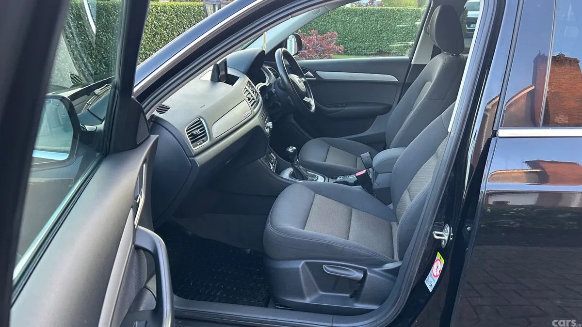 Audi Q3 SUV, Diesel, 2013, Black