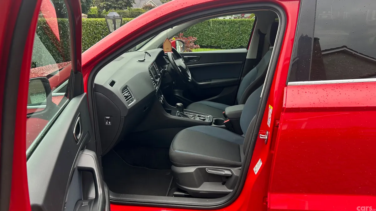 SEAT Ateca SUV, Diesel, 2019, Red