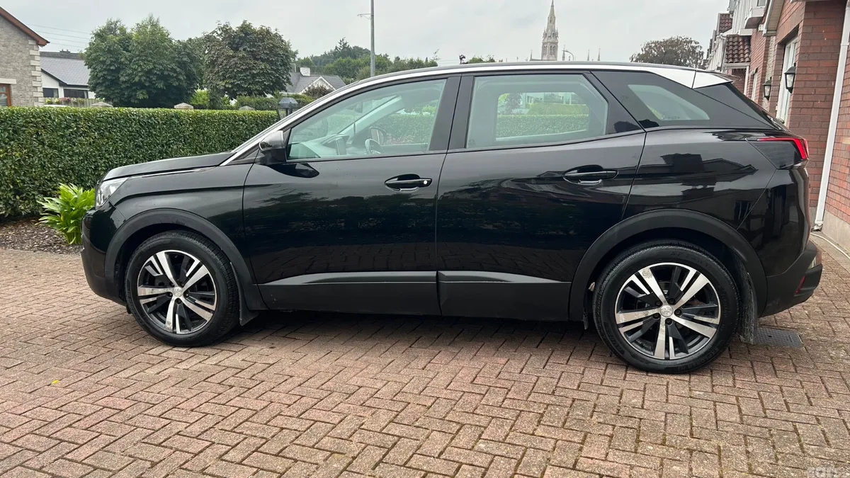 Peugeot 3008 Hatchback, Diesel, 2018, Black