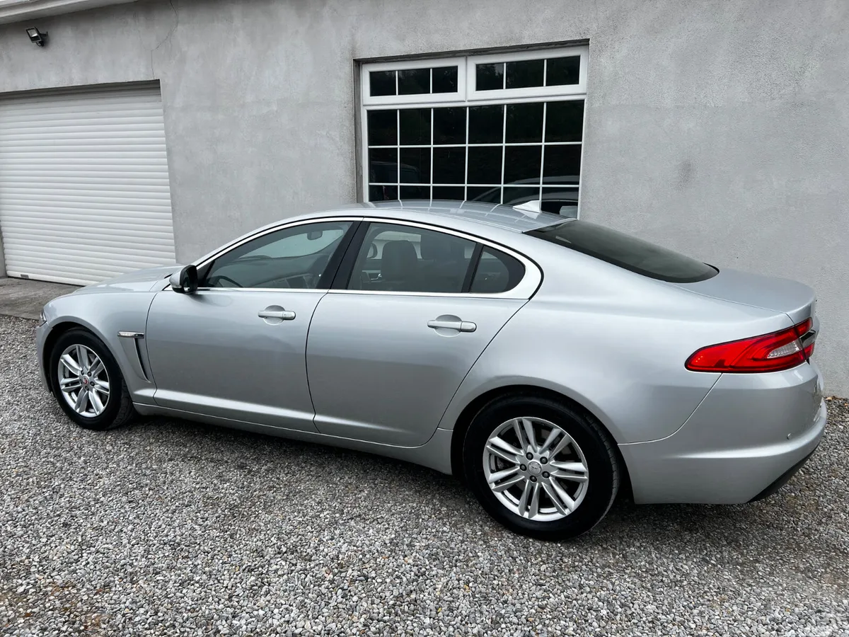 Jaguar XF Saloon, Diesel, 2015, Silver