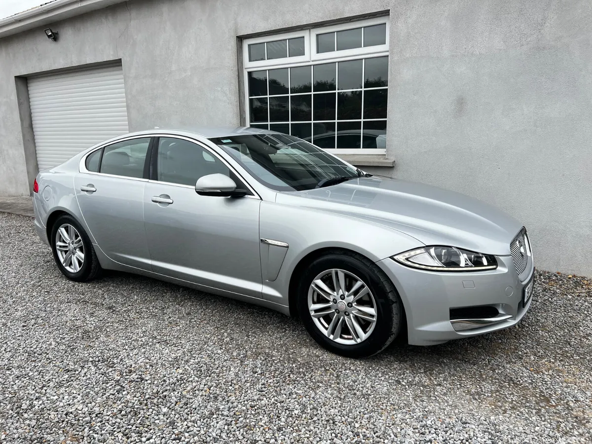 Jaguar XF Saloon, Diesel, 2015, Silver
