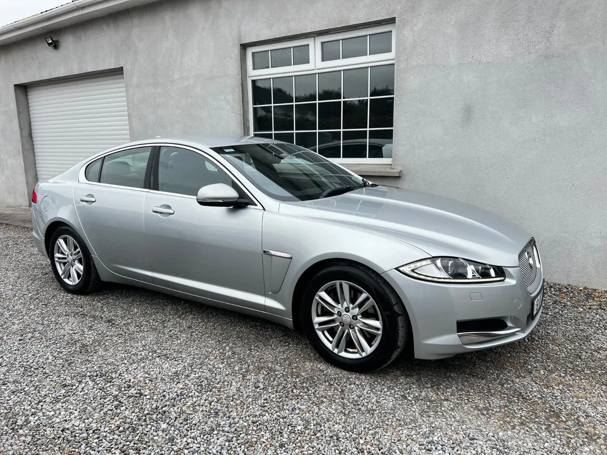 Jaguar XF Saloon, Diesel, 2015, Silver