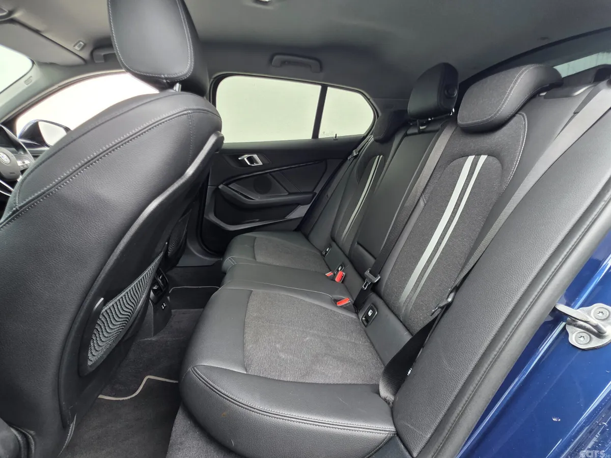 BMW 1-Series Hatchback, Diesel, 2022, Blue