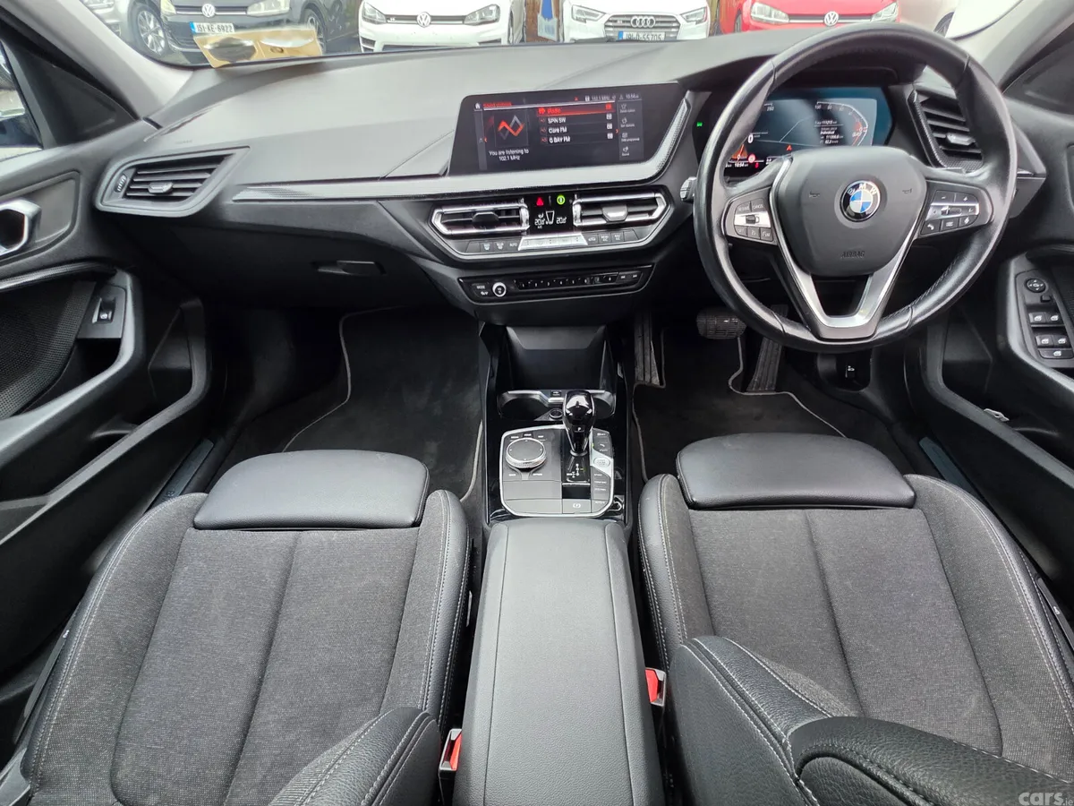 BMW 1-Series Hatchback, Diesel, 2022, Blue