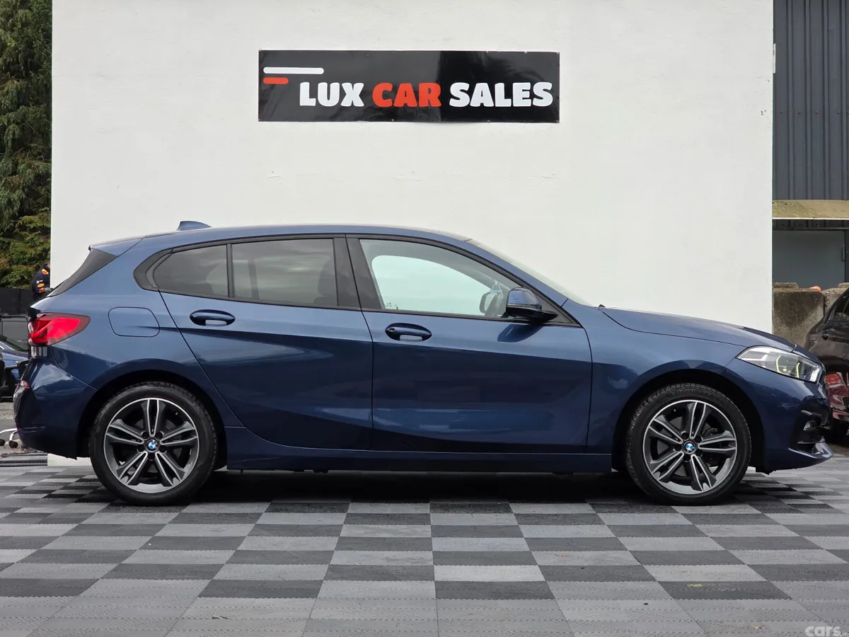 BMW 1-Series Hatchback, Diesel, 2022, Blue