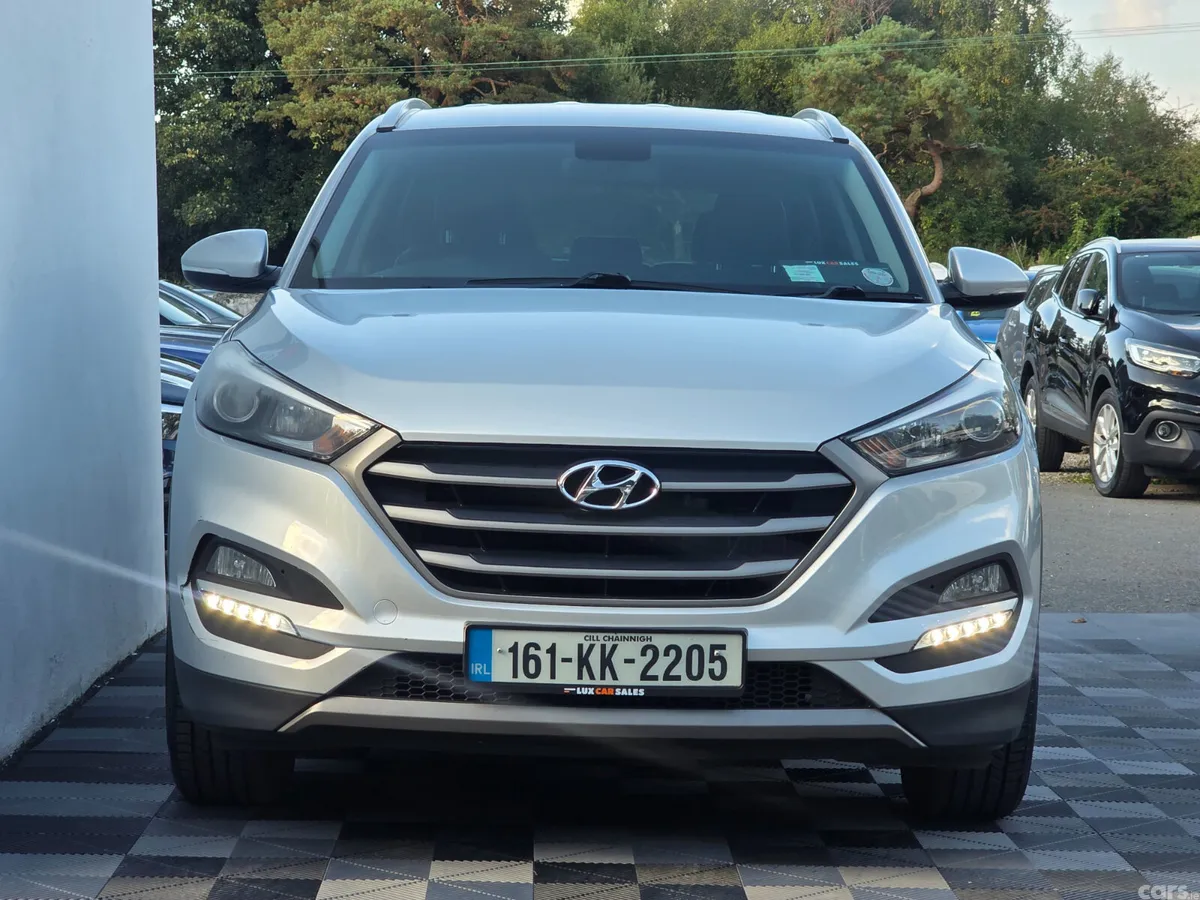 Hyundai Tucson SUV, Diesel, 2016, Silver