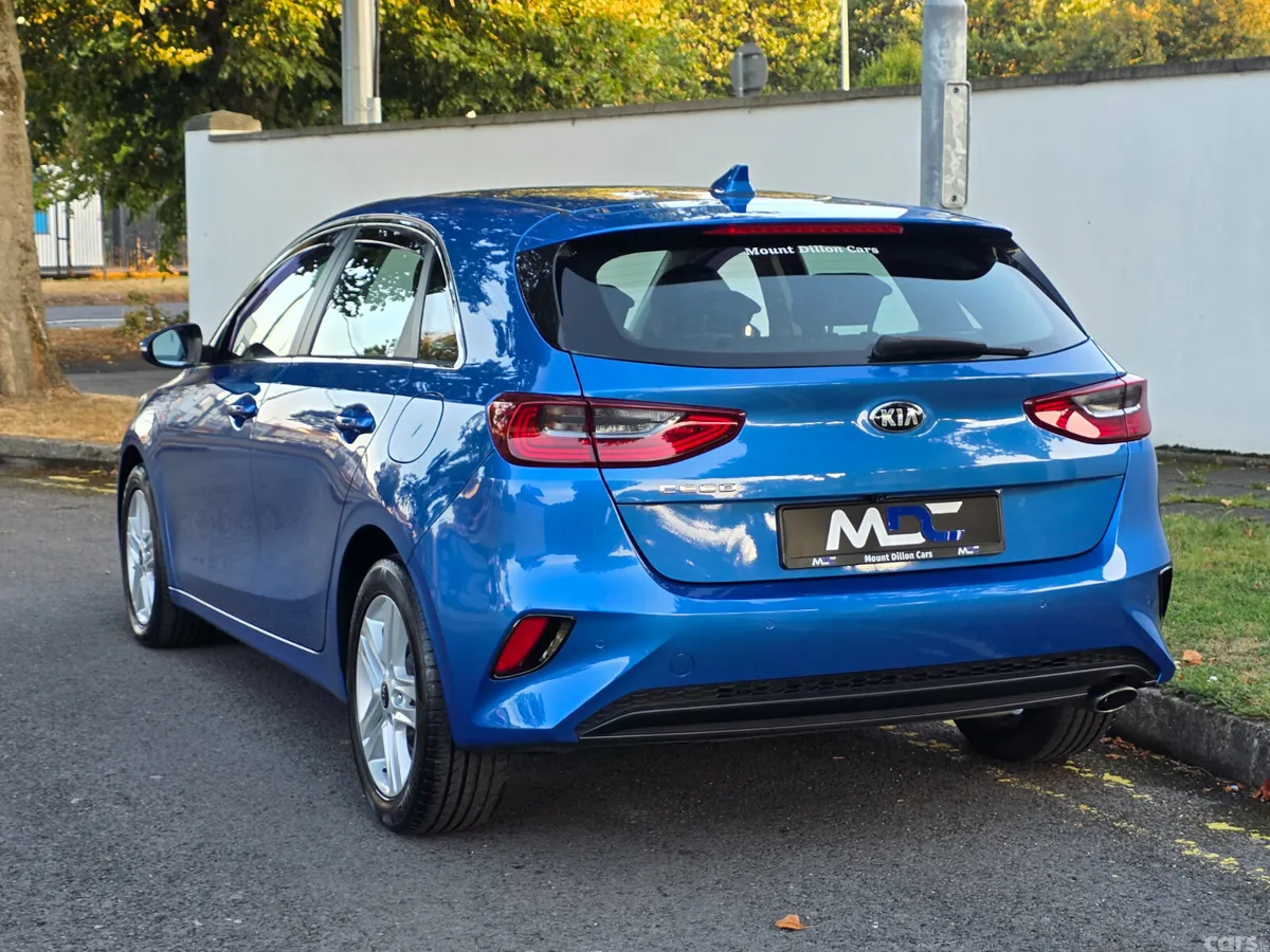 Kia Ceed Hatchback, Petrol, 2018, Blue