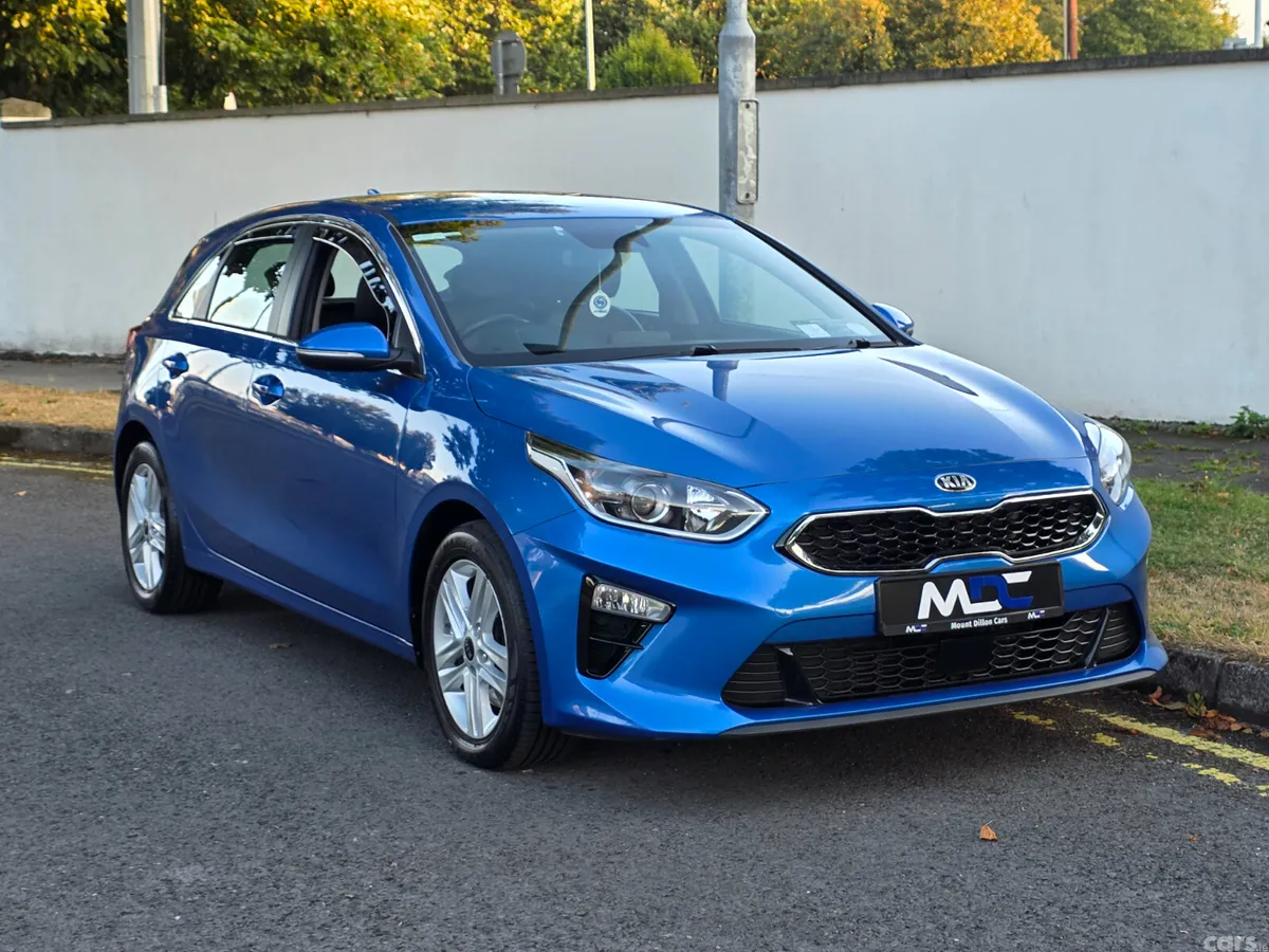 Kia Ceed Hatchback, Petrol, 2018, Blue