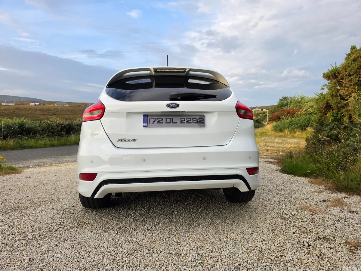 Ford Focus Hatchback, Diesel, 2017, White
