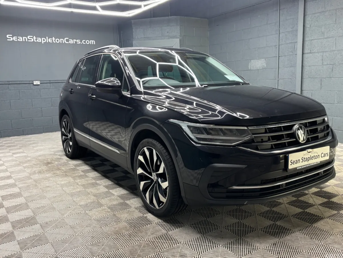 Volkswagen Tiguan SUV, Diesel, 2023, Black
