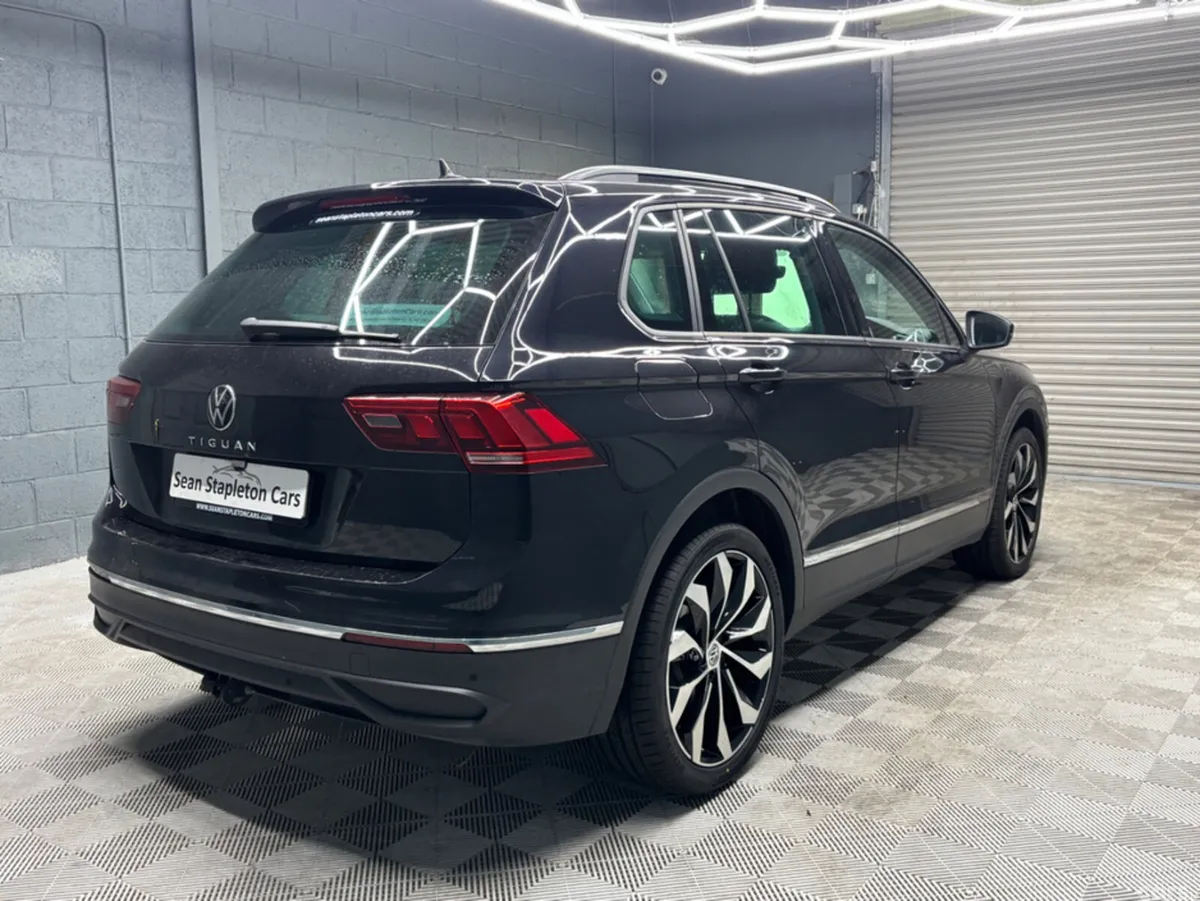 Volkswagen Tiguan SUV, Diesel, 2023, Black
