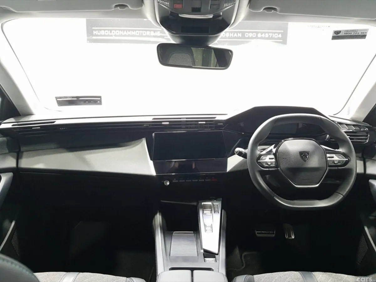 Peugeot 408 Hatchback, Petrol, 2023, Grey