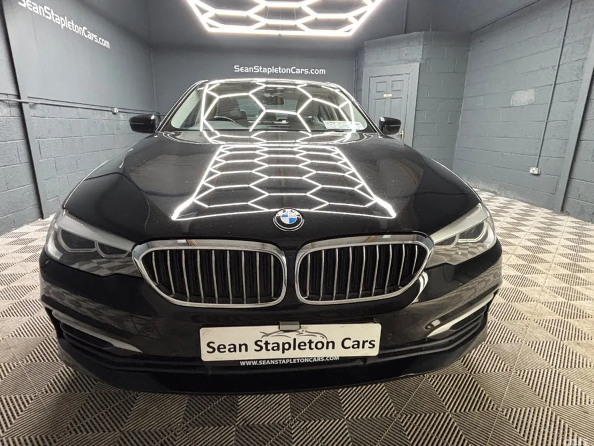 BMW 5-Series Saloon, Diesel, 2018, Black