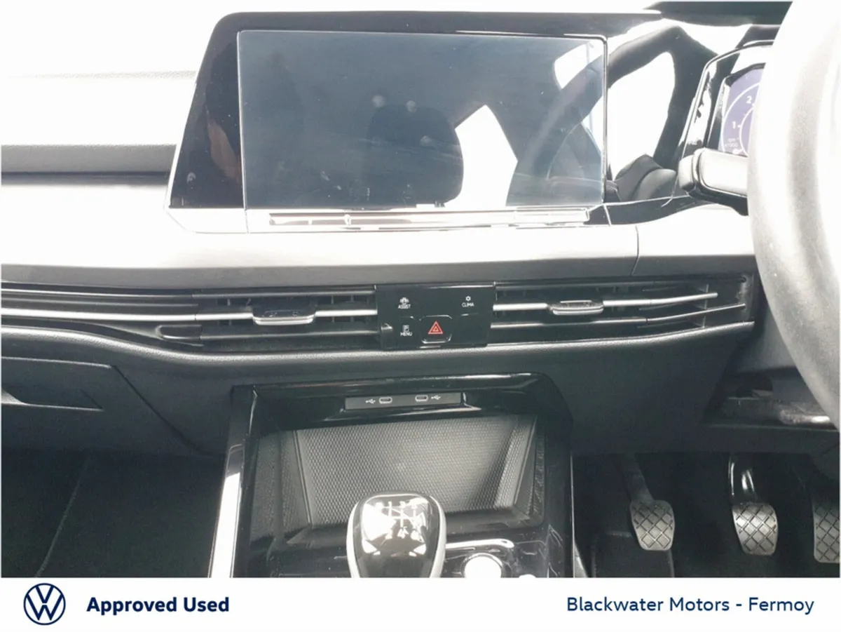 Volkswagen Golf Estate, Diesel, 2024, Blue
