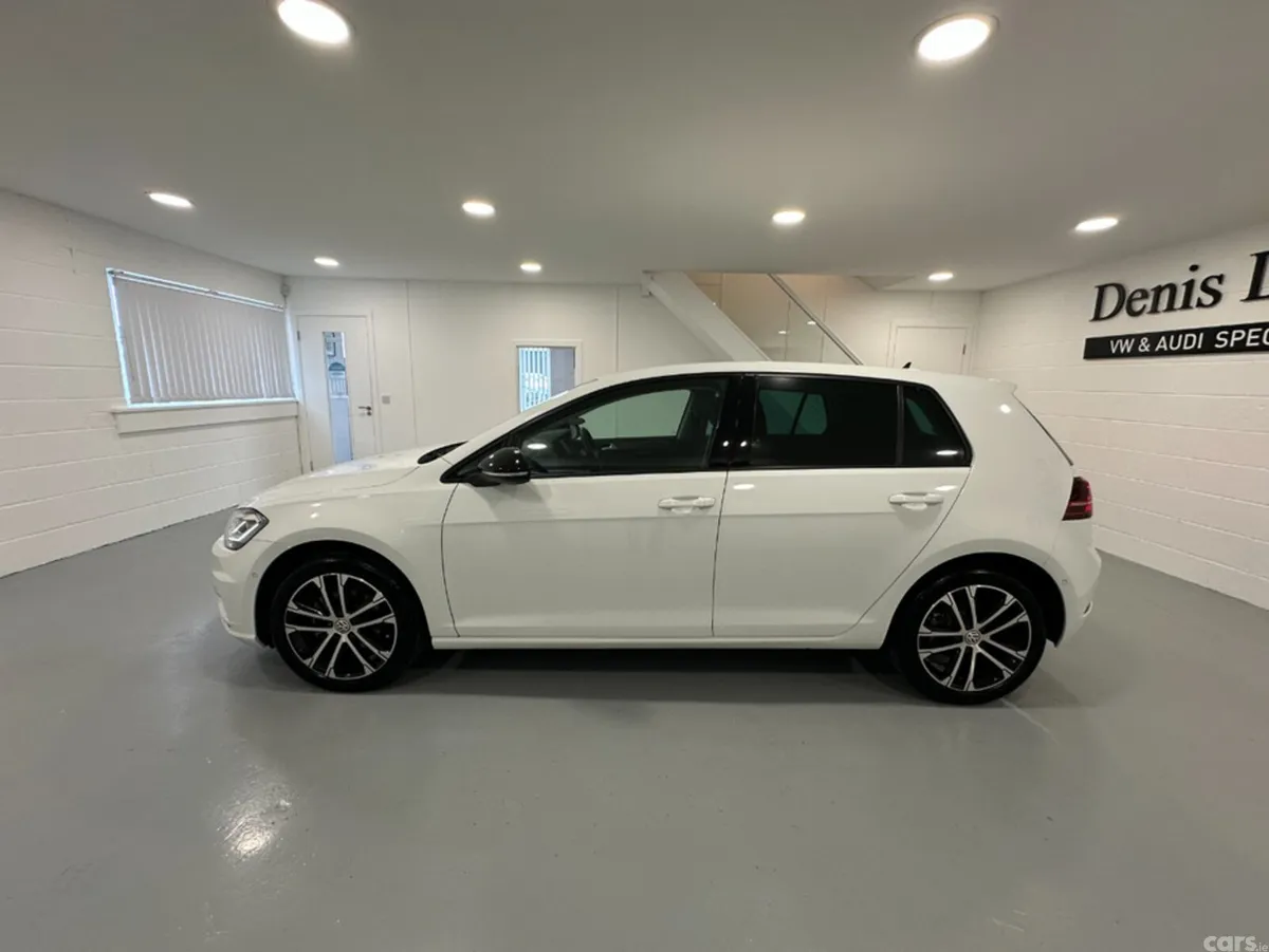 Volkswagen Golf Hatchback, Diesel, 2020, White