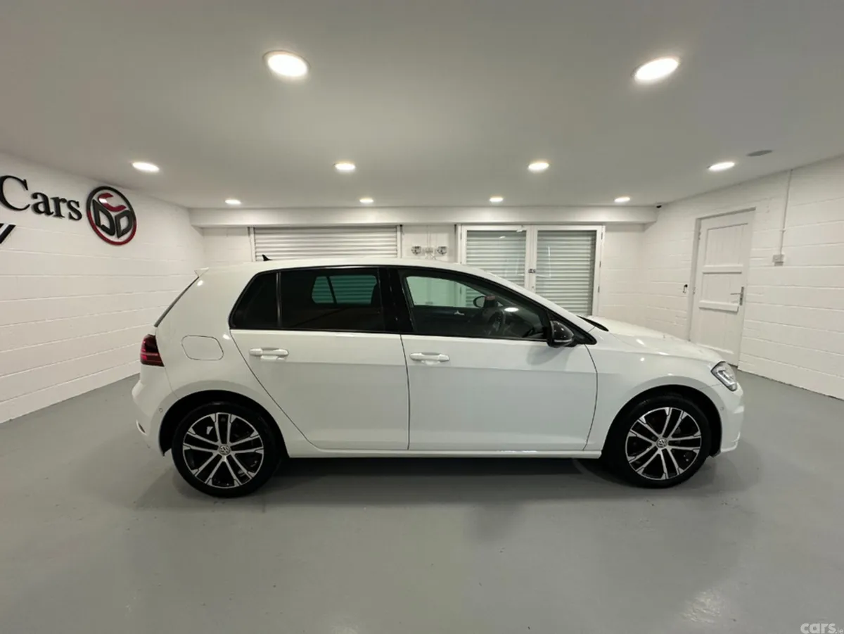 Volkswagen Golf Hatchback, Diesel, 2020, White