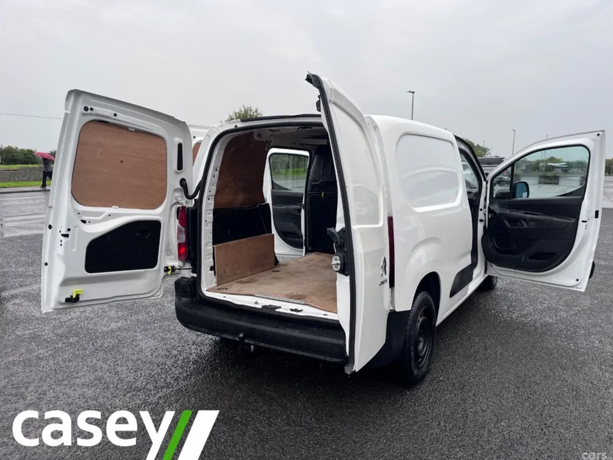 Citroen Berlingo Van, Diesel, 2020, White
