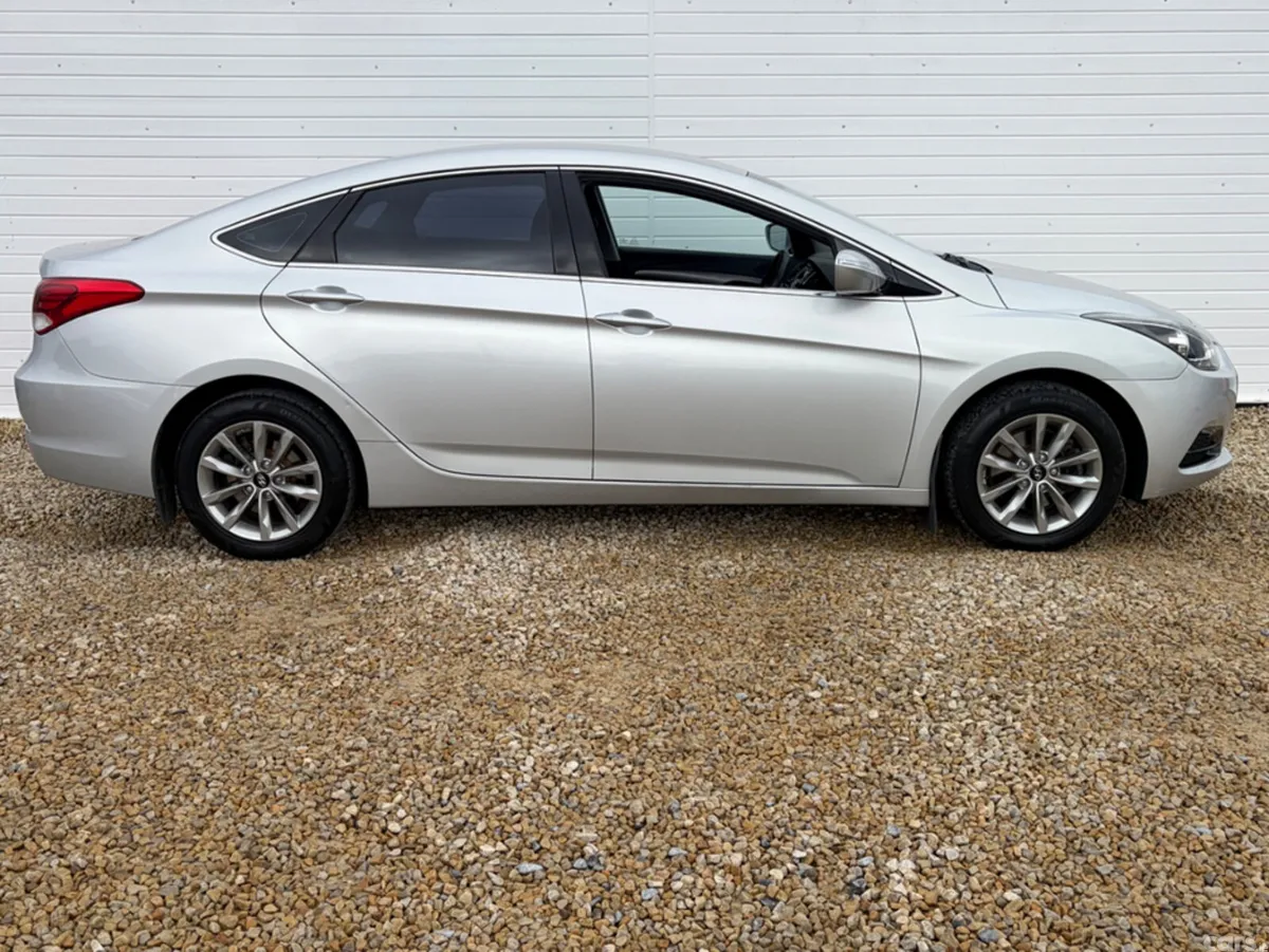 Hyundai i40 Saloon, Diesel, 2015, Silver
