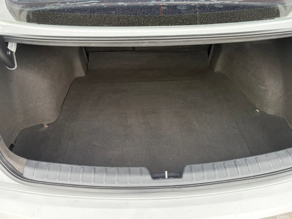 Hyundai i40 Saloon, Diesel, 2015, Silver