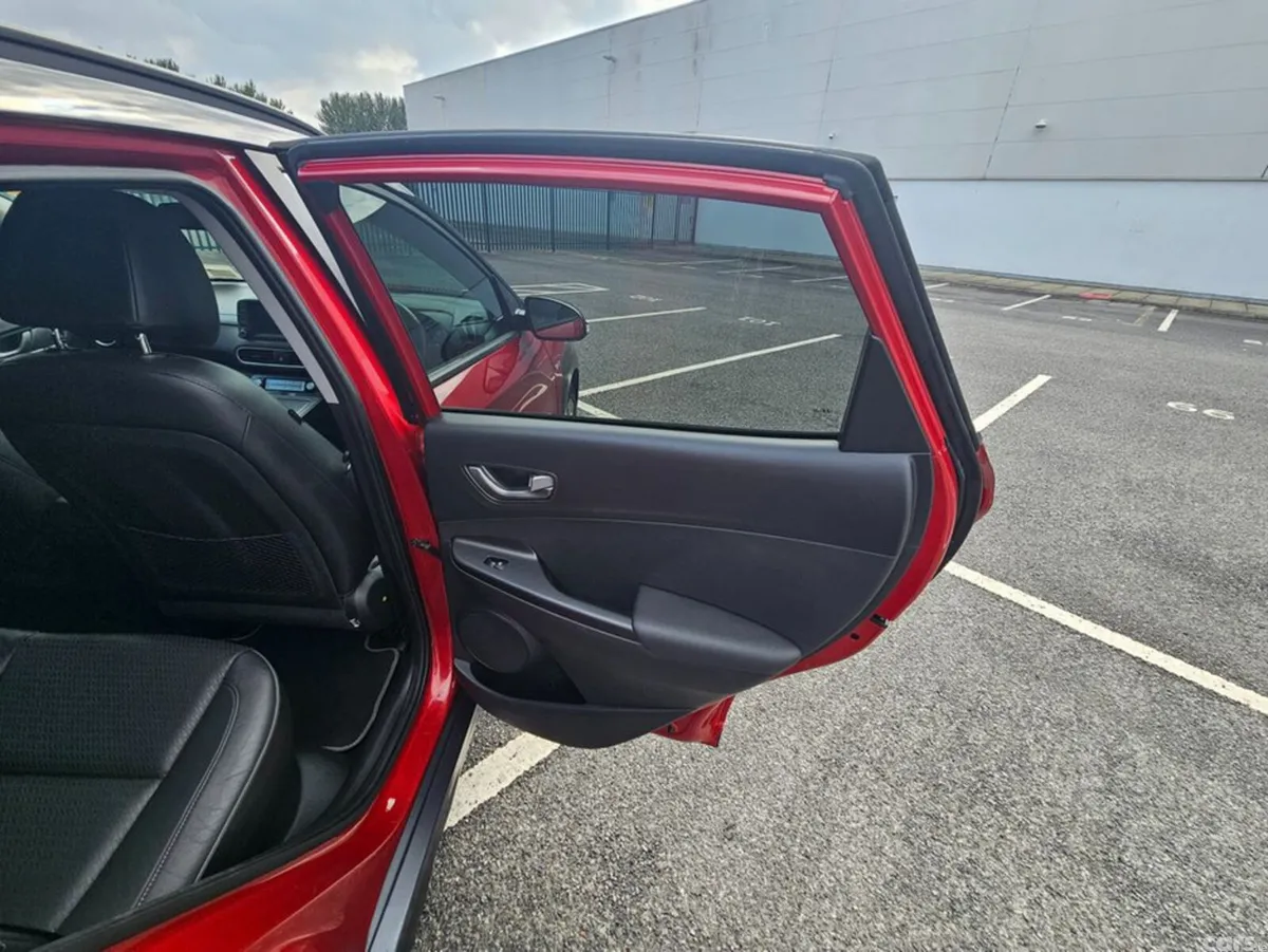 Hyundai KONA MPV, Electric, 2019, Red
