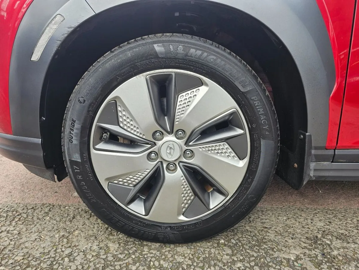 Hyundai KONA MPV, Electric, 2019, Red