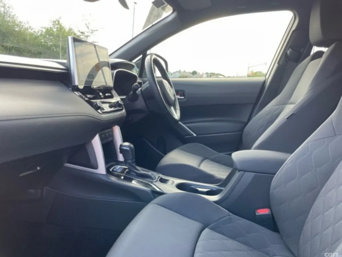 Toyota Corolla Cross SUV, Petrol Hybrid, 2023, Black