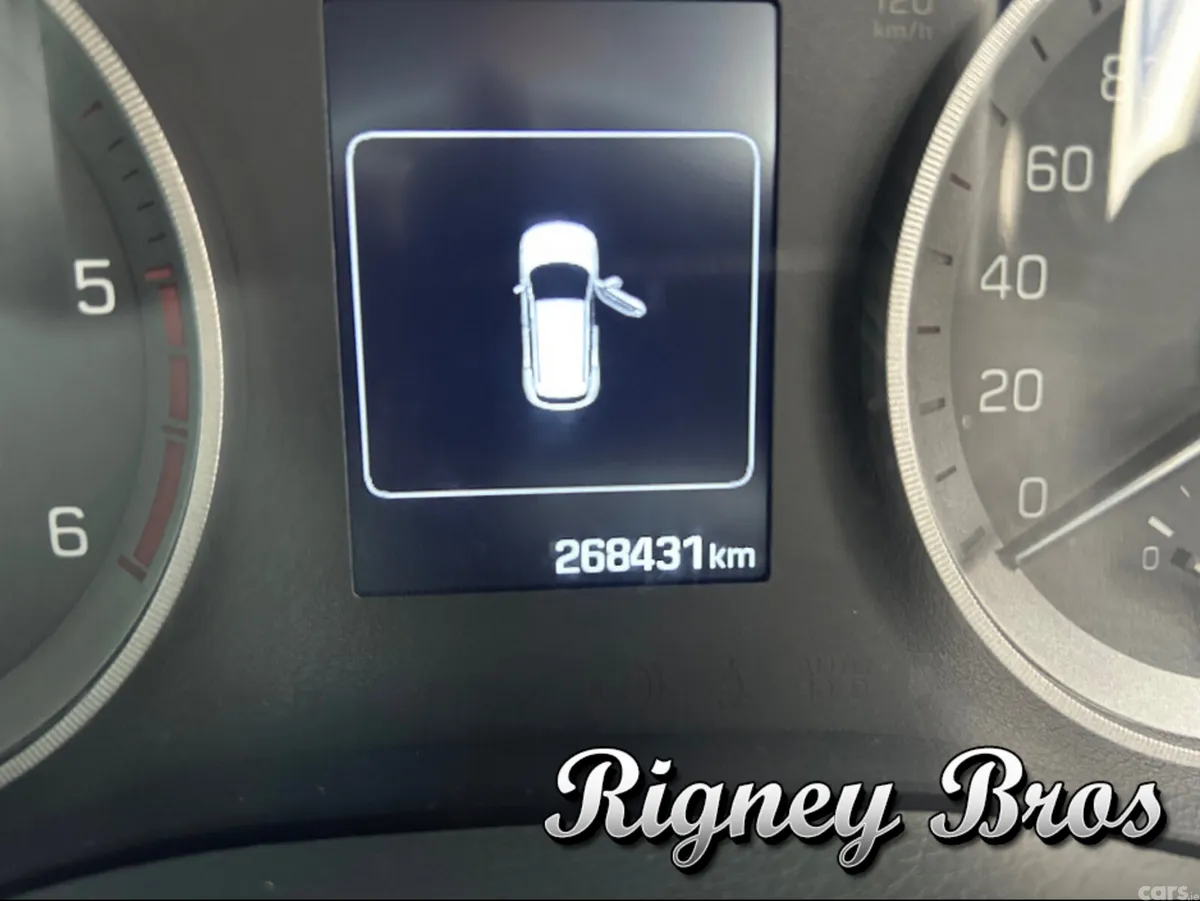 Hyundai Tucson MPV, Diesel, 2016, White