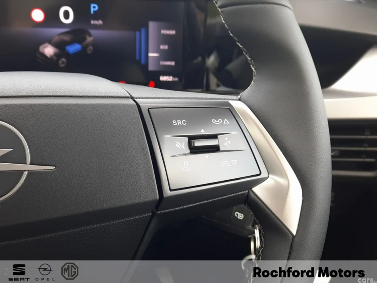 Opel Frontera MPV, Petrol, 2026, Grey