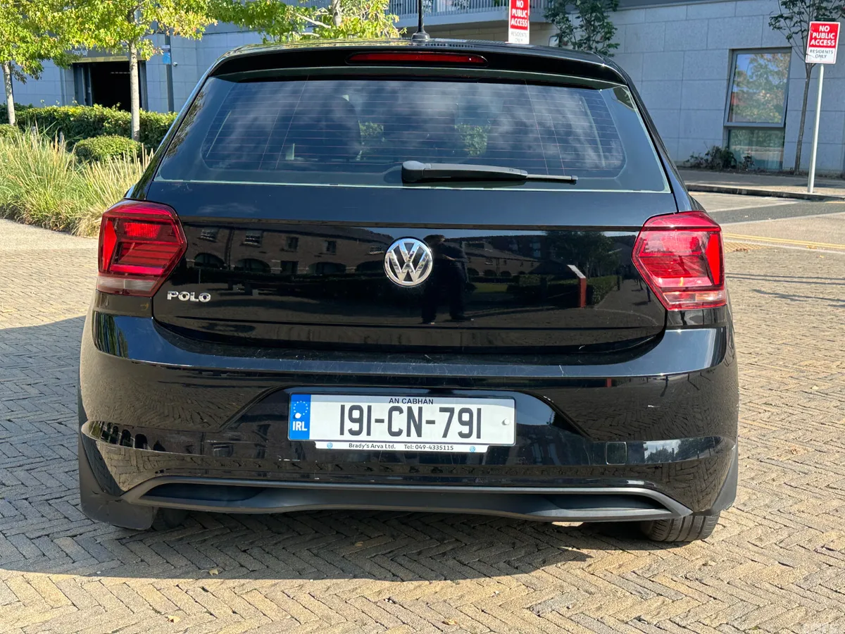 Volkswagen Polo Hatchback, Diesel, 2019, Black