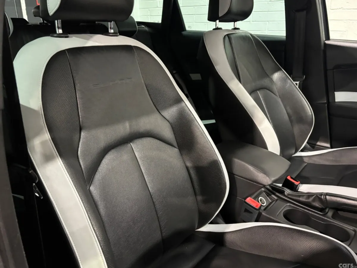 SEAT Leon Estate, Petrol, 2015, Grey