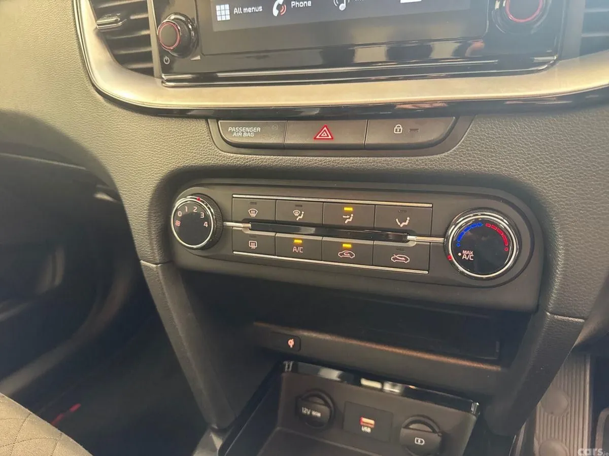 Kia Ceed Hatchback, Diesel, 2020, Black