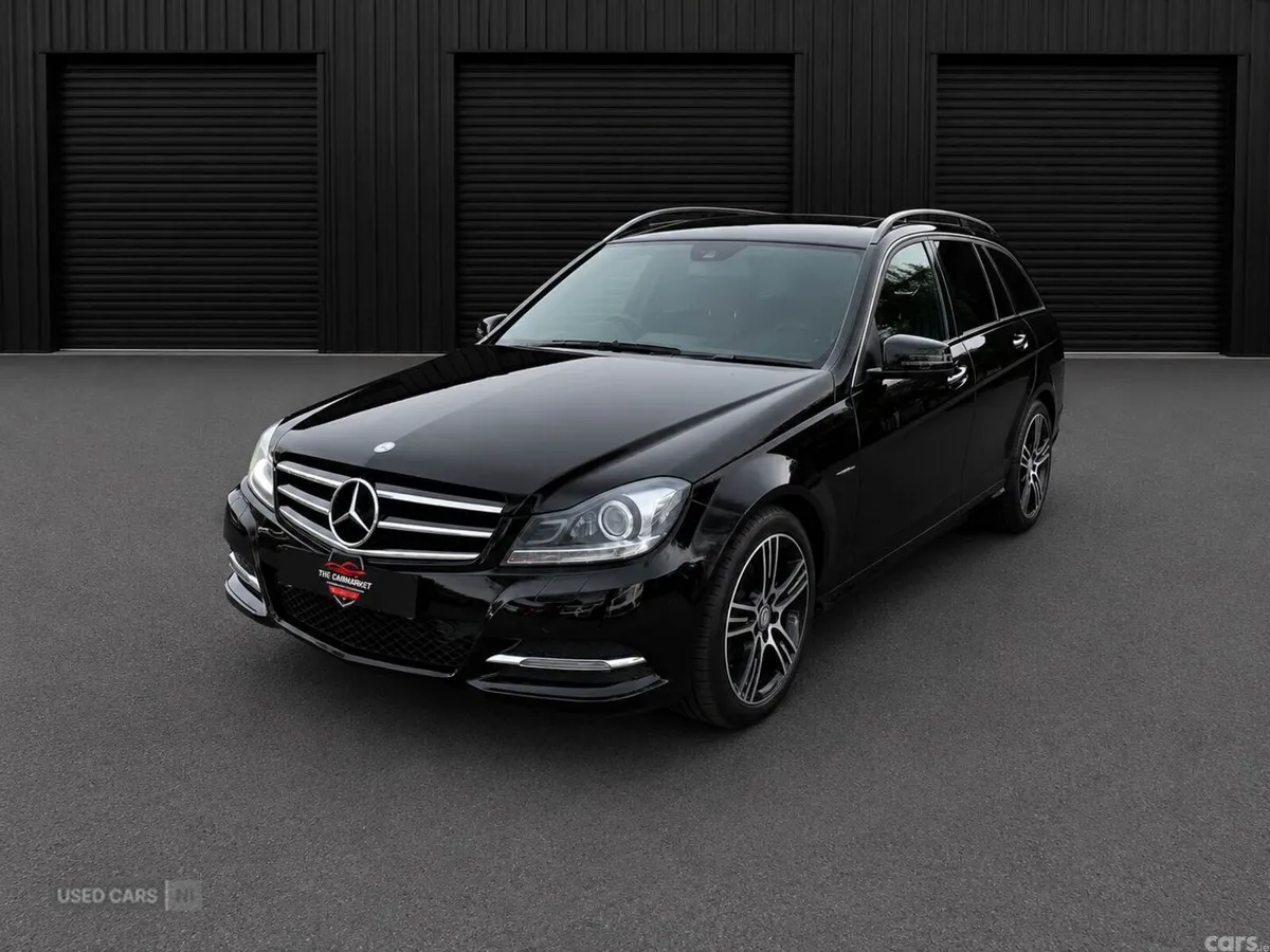 Mercedes-Benz C-Class , Petrol, 2014, Black