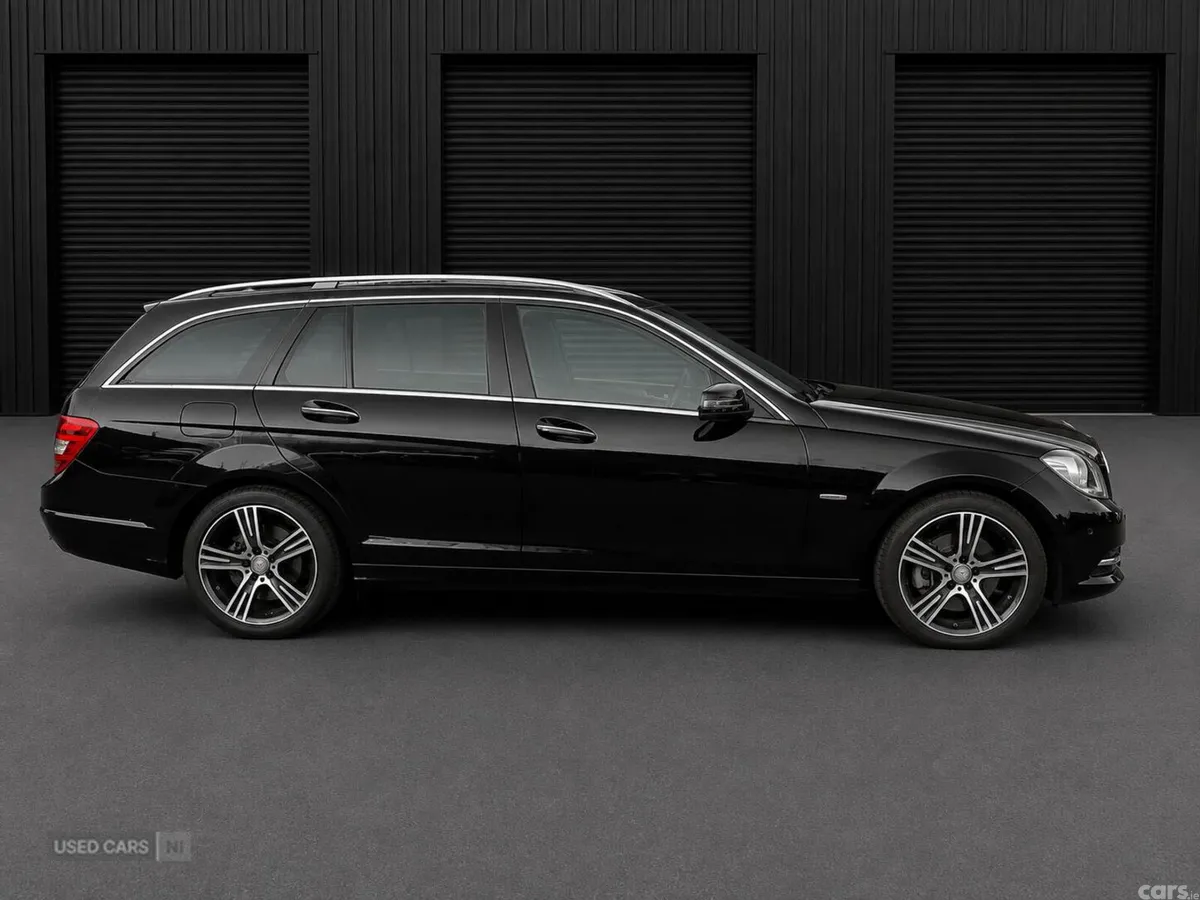 Mercedes-Benz C-Class , Petrol, 2014, Black