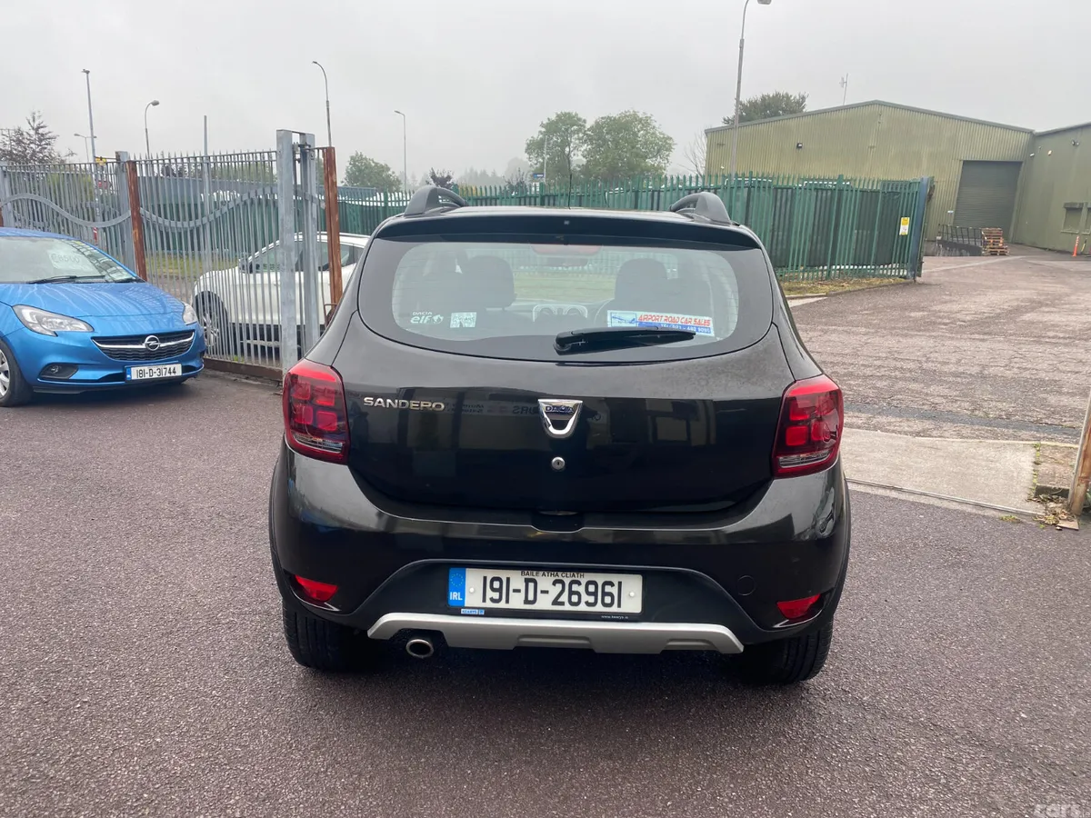 Dacia Sandero Stepway Hatchback, Diesel, 2019, Black