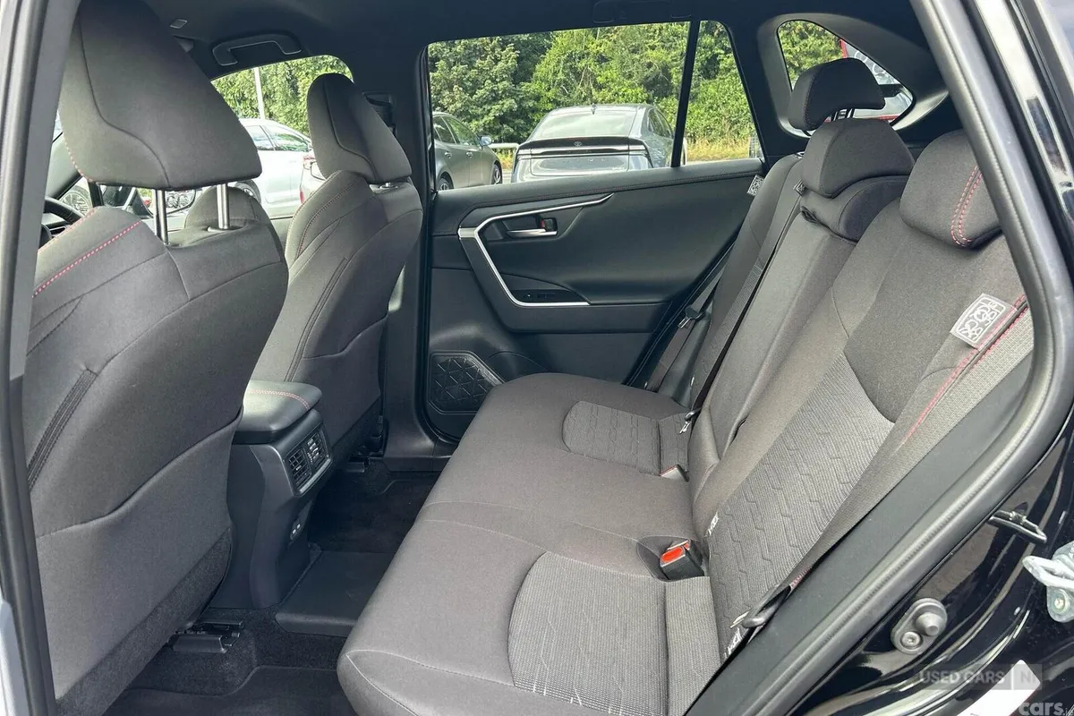 Toyota RAV4 SUV, Petrol Plug-in Hybrid, 2025, Black