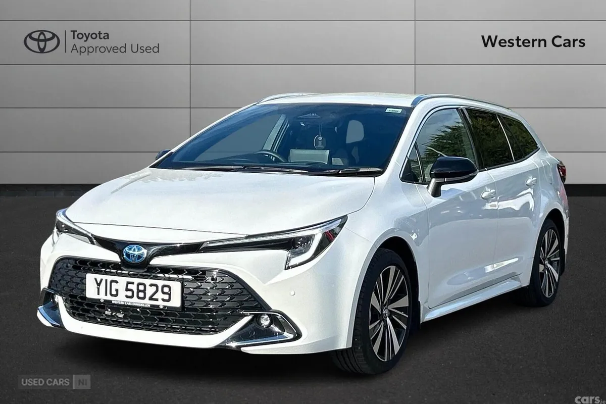 Toyota Corolla Estate, Petrol Hybrid, 2026, White