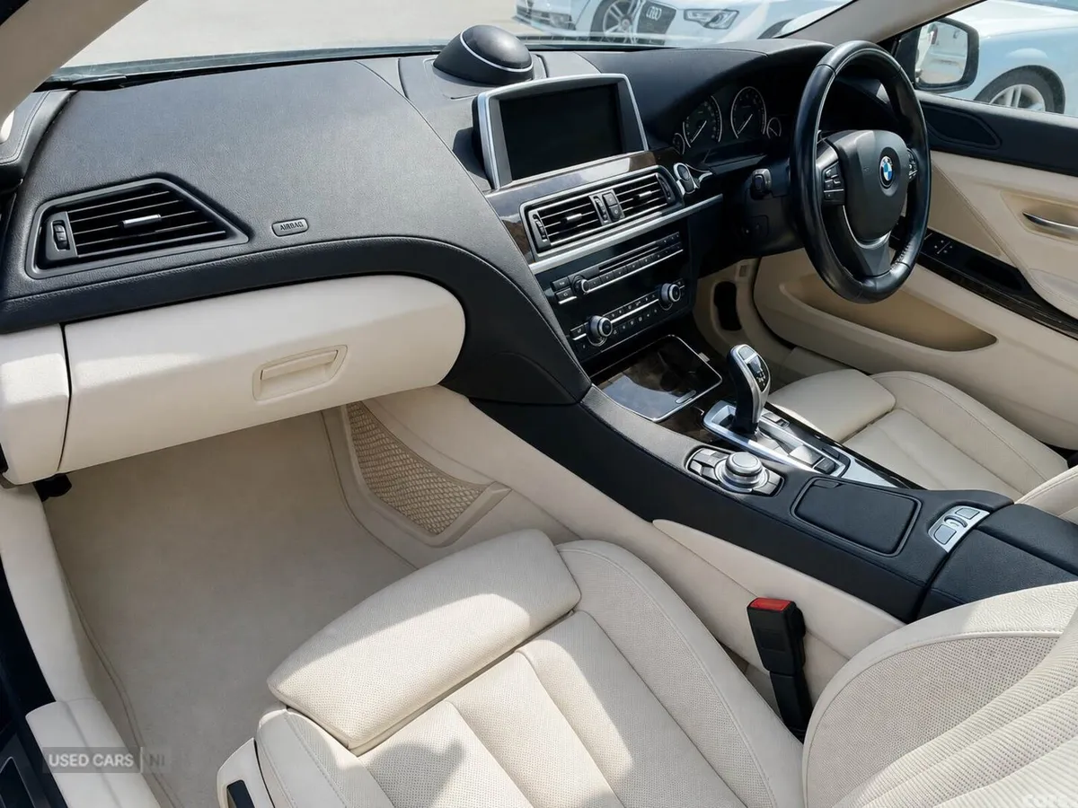 BMW 6-Series , Petrol, 2013, Black
