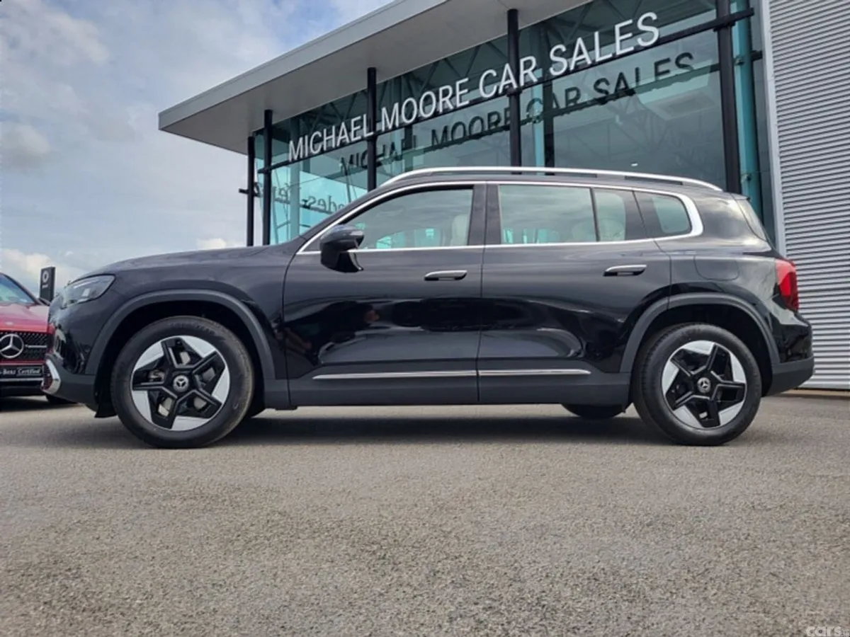 Mercedes-Benz GLB SUV, Petrol Hybrid, 2027, Black