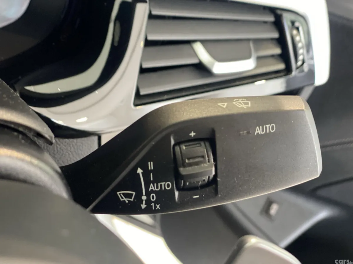 BMW 5-Series Saloon, Diesel Hybrid, 2022, White