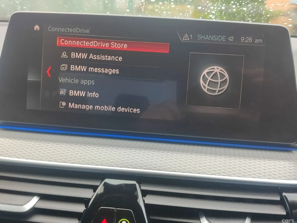 BMW 5-Series Saloon, Petrol Hybrid, 2019, Blue