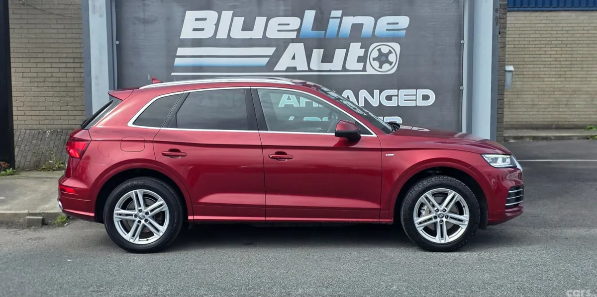 Audi Q5 SUV, Diesel, 2019, Red