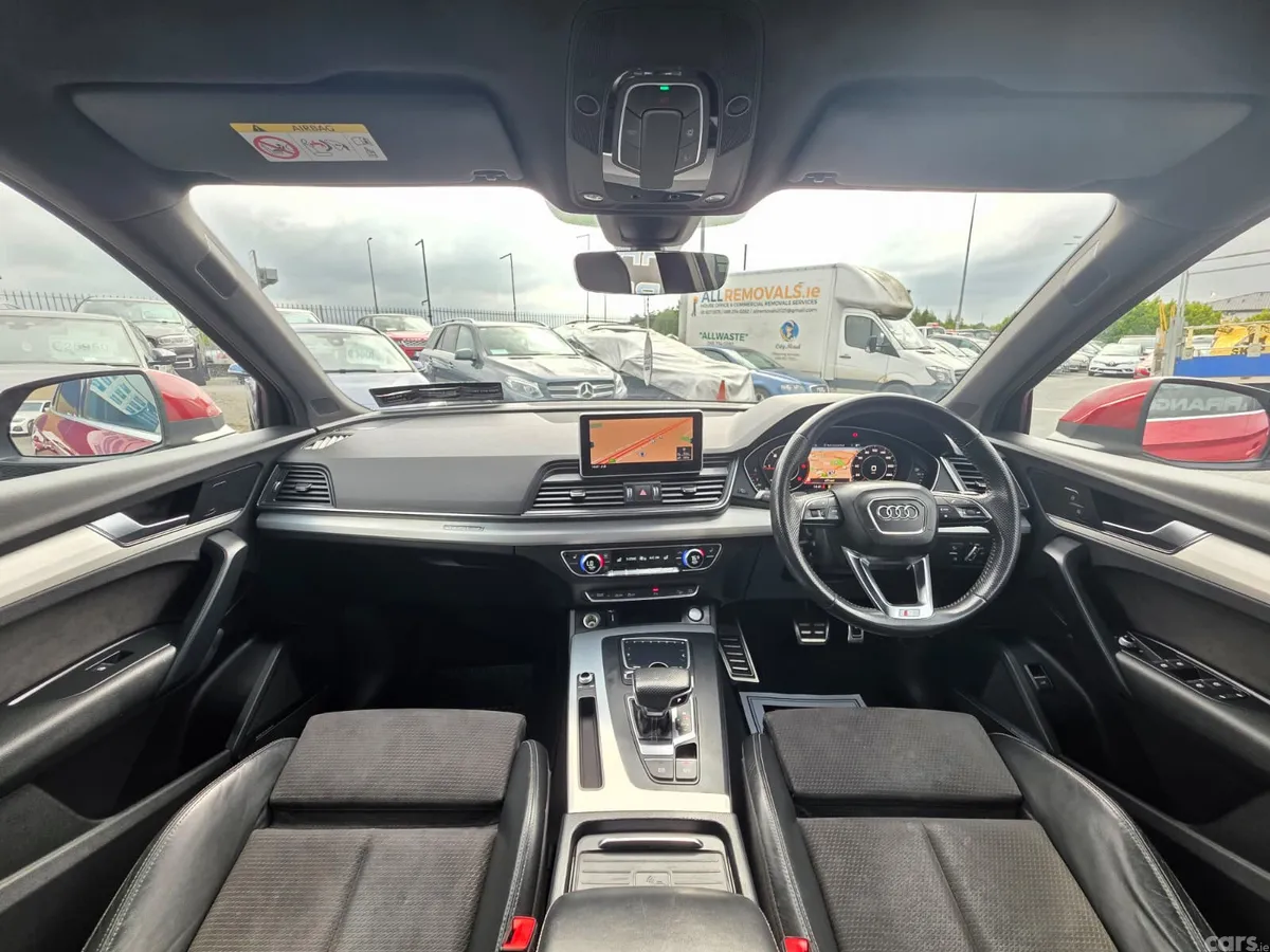 Audi Q5 SUV, Diesel, 2019, Red