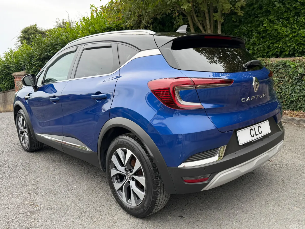 Renault Captur Hatchback, Petrol, 2021, Blue
