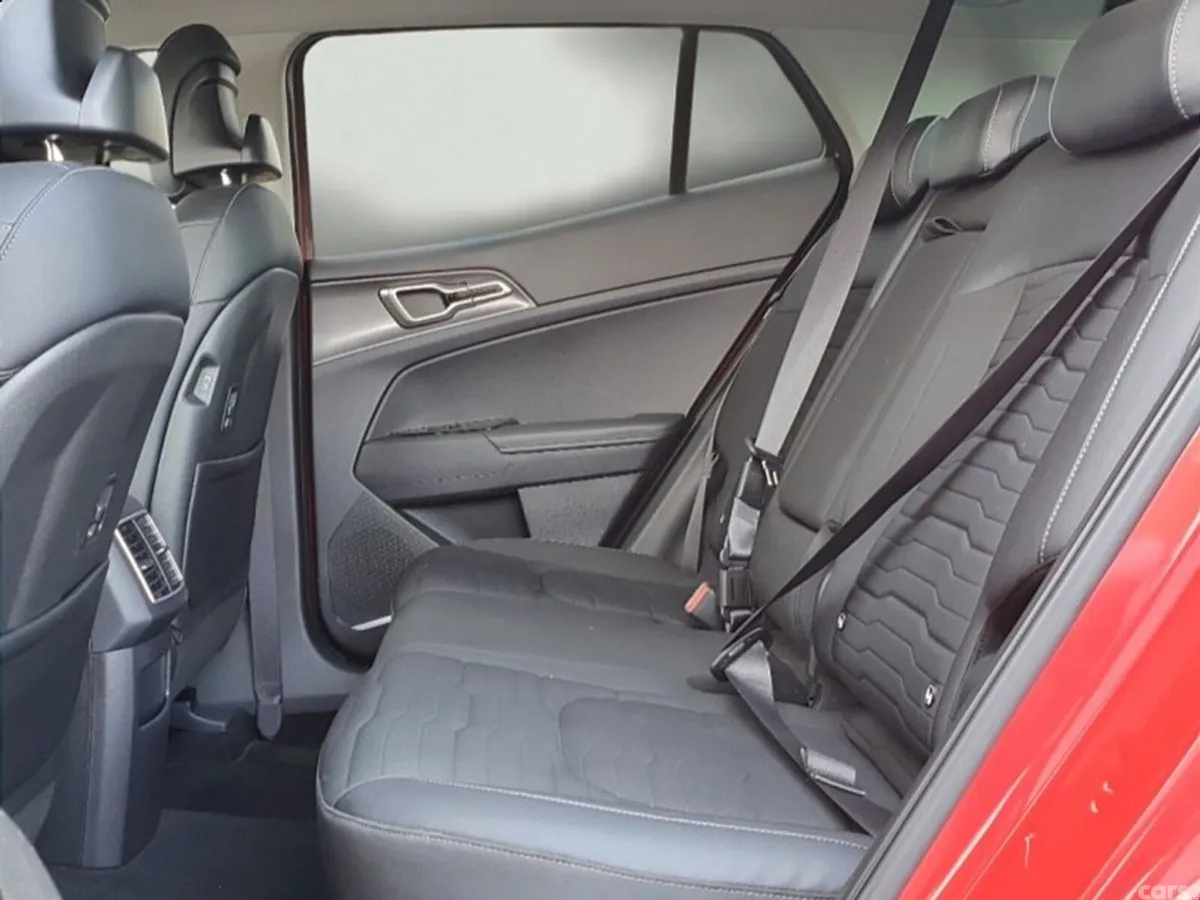 Kia Sportage SUV, Diesel Hybrid, 2024, Red