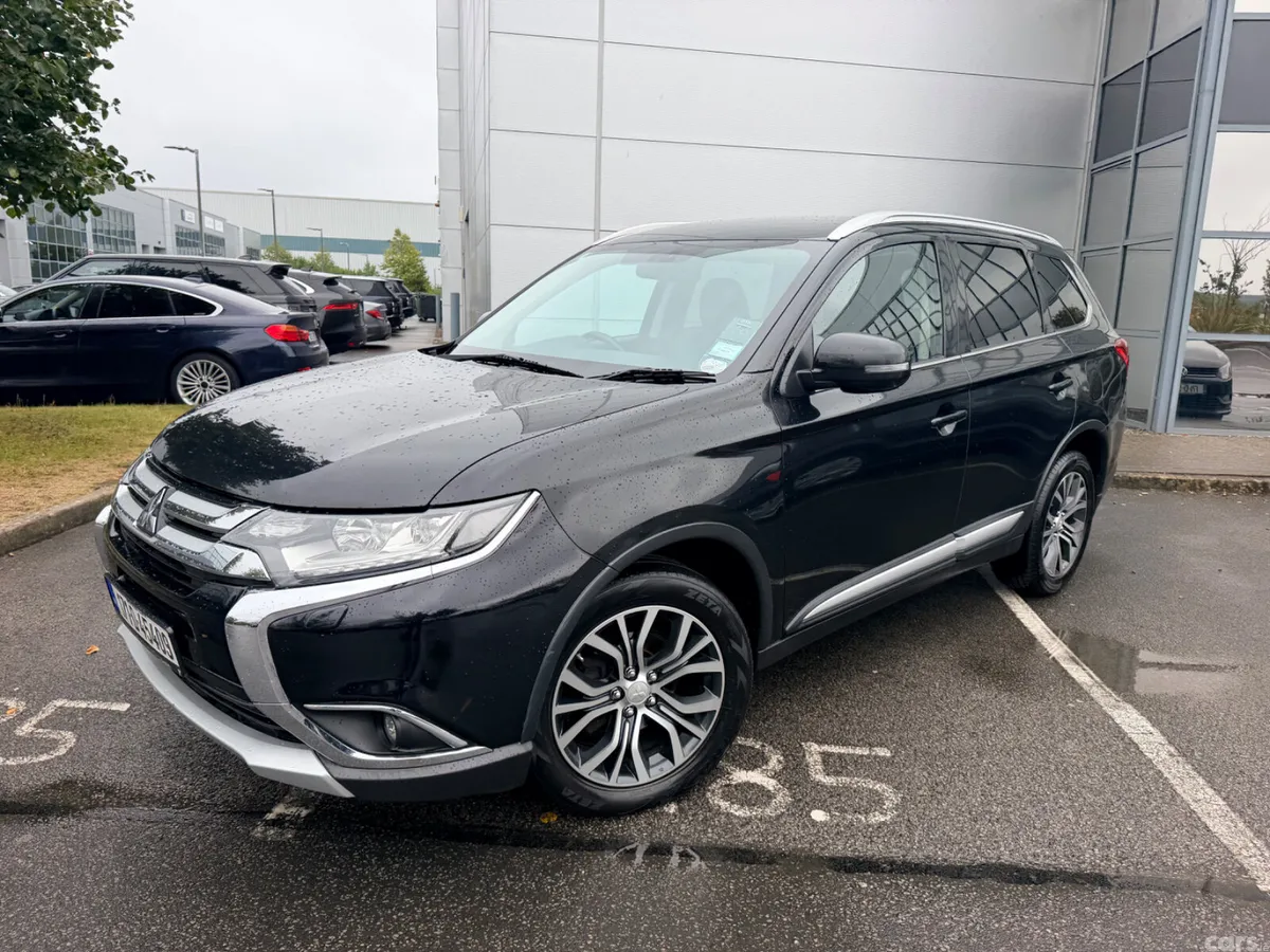 Mitsubishi Outlander SUV, Diesel, 2017, Black