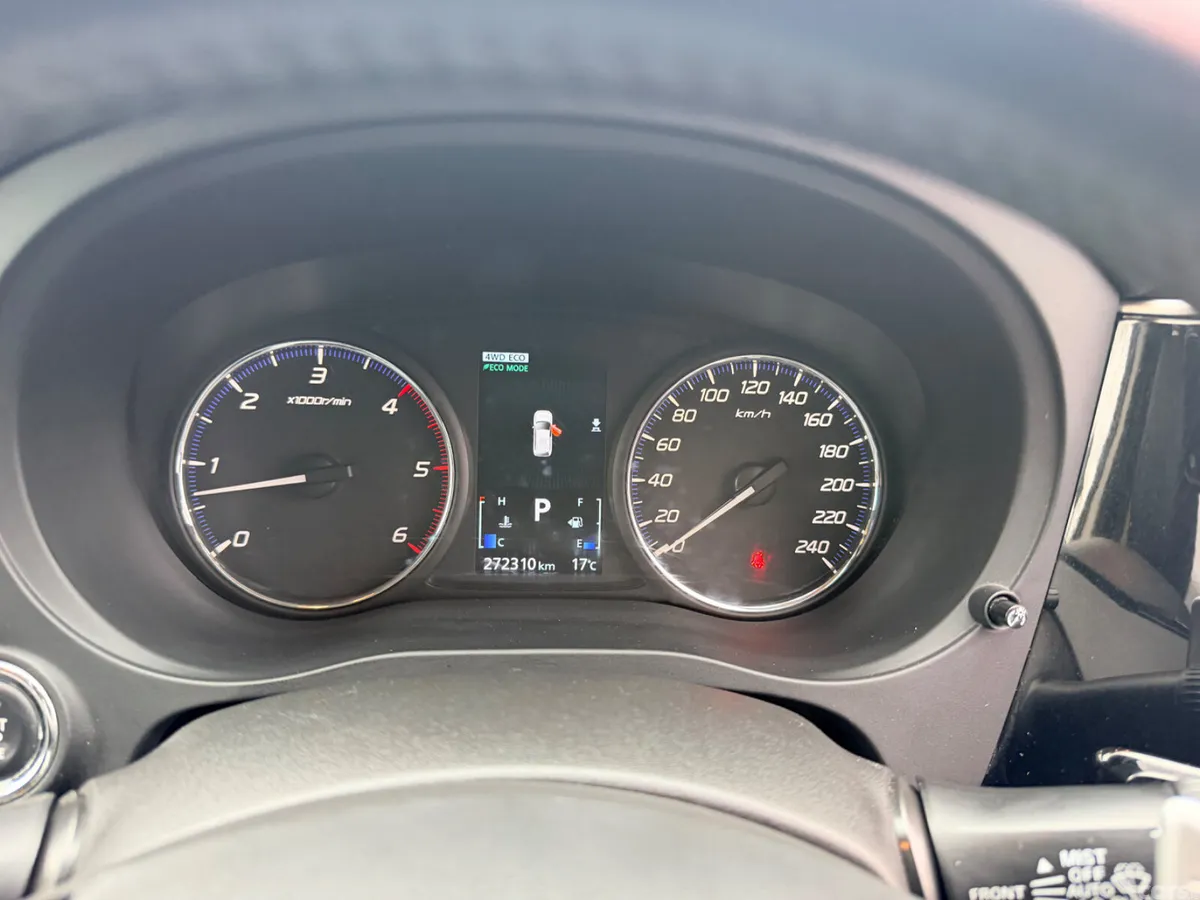 Mitsubishi Outlander SUV, Diesel, 2017, Black